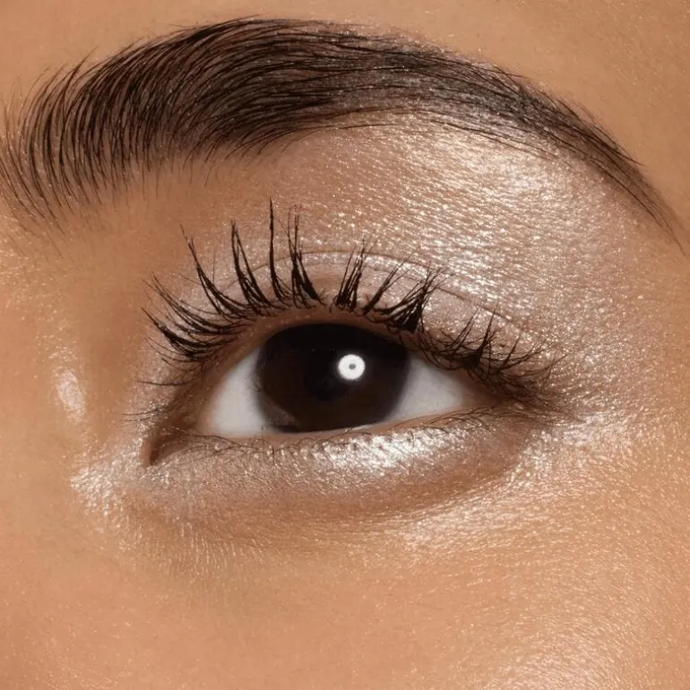 e.l.f. Fine as Fleck Glitter Eyeshadow Certified Platinum