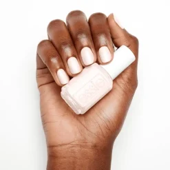 essie Nagellak Roze 819 Boatloads Of Love 13,5 ML