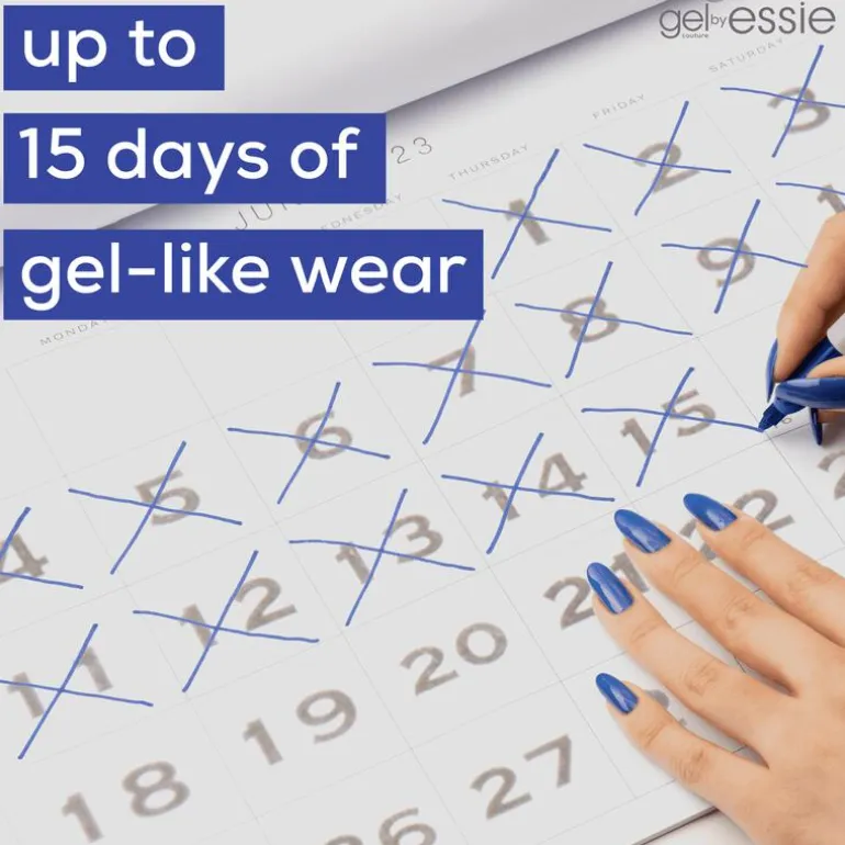 gel by essie Nagellak 136 First Fitting Wit 13,5ML