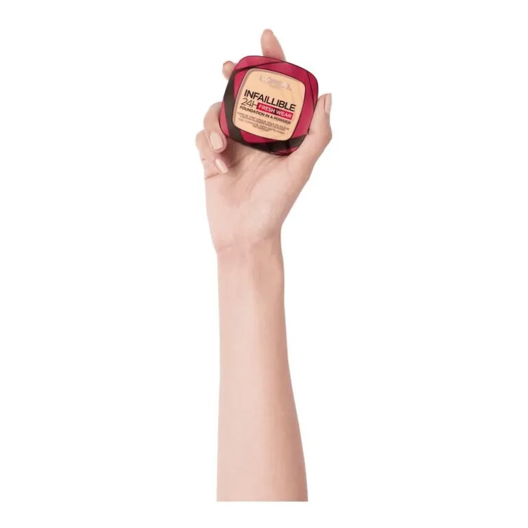 L'Oréal Paris Infaillible 24H Fresh Wear Foundation in a Powder 180 Rose Sand