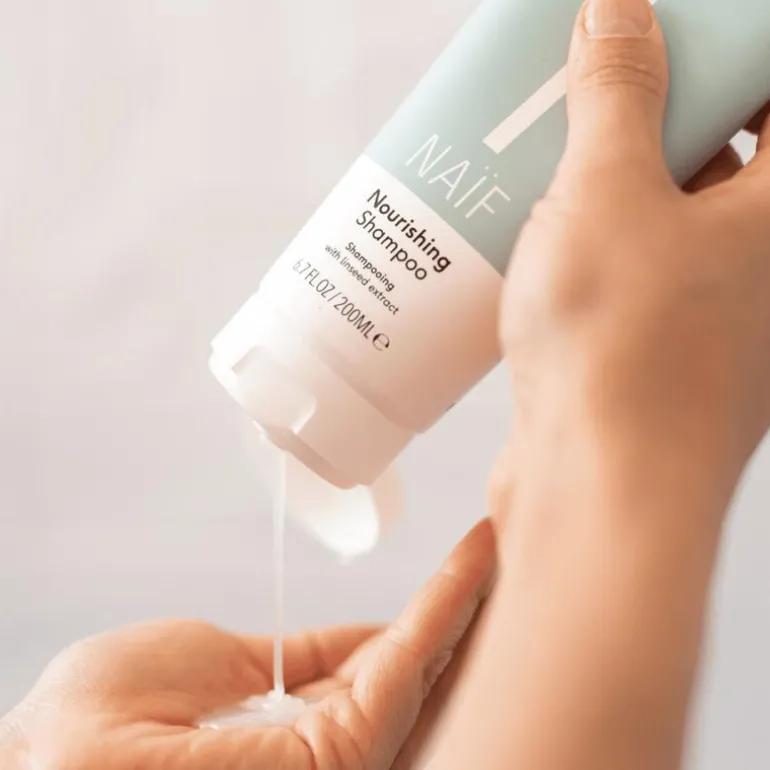 Naïf Verzorgende Shampoo 200 ML
