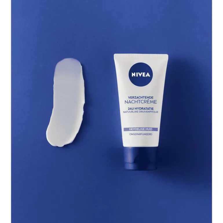 NIVEA Essentials +24H Sensitive Nachtcrème 50 ML